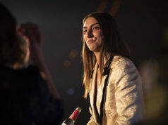 ADRIANA CHIA Y ROYAL BLISS