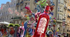 Fallas 2024: Guía de supervivencia por Cassalla Faro de Cullera.