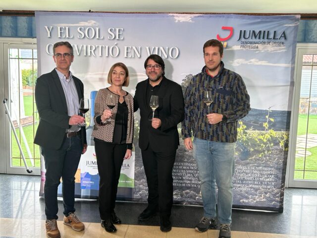 RAFAEL BELLIDO, ELEGIDO PRESIDENTE DE LA UAES EN JUMILLA