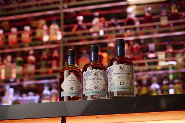 Ron El Supremo aterriza en España El Supremo - 5, 8 y 12 años