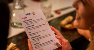 Torres Brandy explora el arte del maridaje junto a Hope & Sesame y John NG