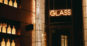 El Urban arranca nueva temporada en el Glass con una propuesta de bocados firmada por Cebo