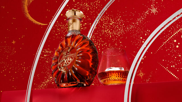 Cócteles inspirados en las estrellas para brindar en Navidad con Rémy Martin
