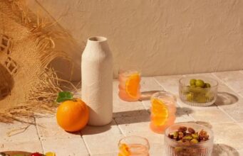 Cointreau x Aperitivo Francés: el arte de brindar al estilo Riviera Cointreau Spritz