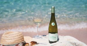 Viña Esmeralda propone tres cócteles con vino para disfrutar este verano