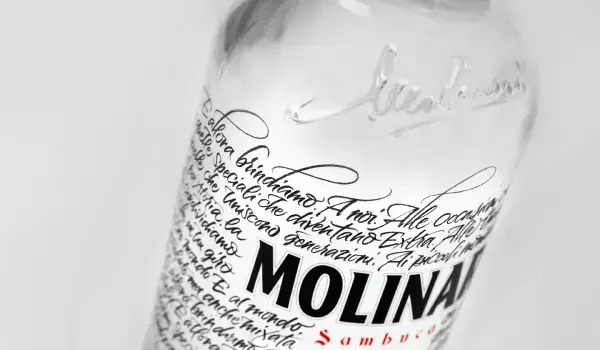Molinari celebra sus 80 años con una botella de edición limitada