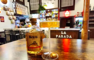 Belén Gin. A veces las mejores historias empiezan con un regalo.