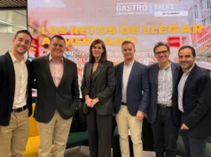 El Ayuntamiento de Madrid y Varma Food & Care Estrella Martín, Directora General de Emprendimiento y representantes del Grupo Varma