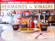 Zarro reparte vermut gratis