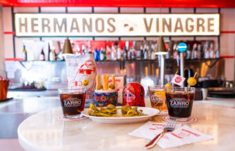 Zarro reparte vermut gratis