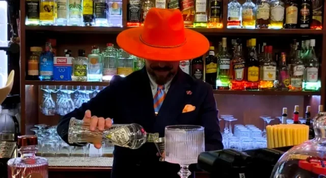 El Spritz ha muerto, larga vida al paraíso Cóctel Salvia Limone Mezcal