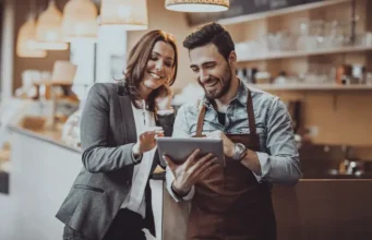 La colaboración permitirá a los establecimientos adheridos a Hostelería #PorElClima acceder a asesoramiento energético gratuito, ofertas personalizadas y soluciones para reducir costes y emisiones.