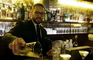 Un Martini no sabe nadar