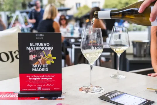 Rioja lleva el tardeo madrileño a las terrazas emblemáticas de la capital